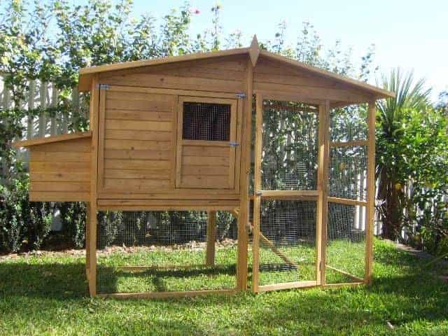 manor rabbit hutch