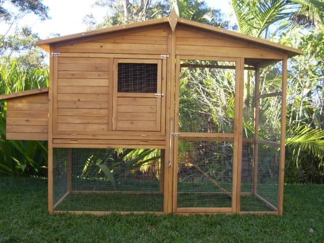 Somerzby Manor large chicken coop